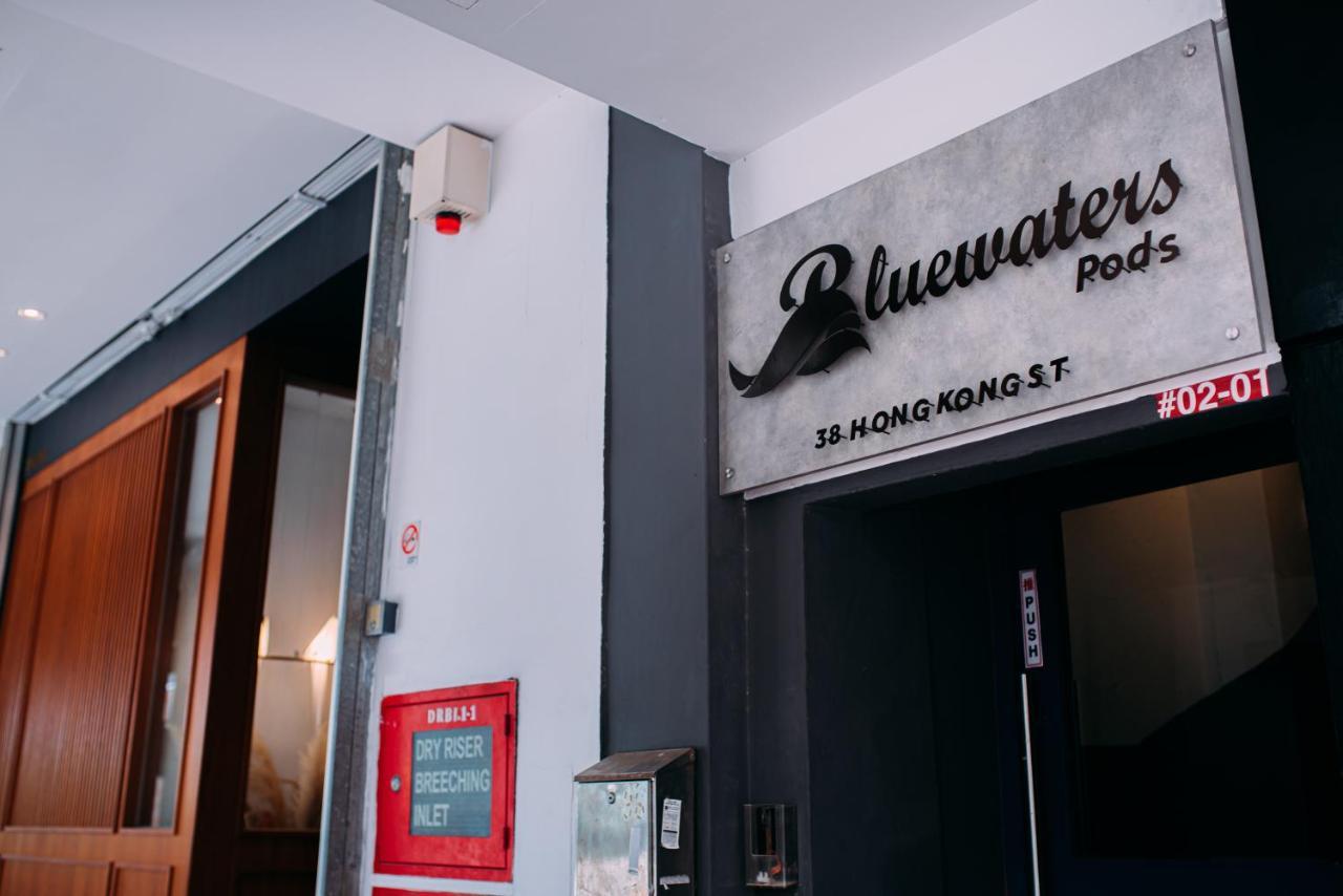 Bluewaters Pods 38 Hongkong St Hostel Сингапур Екстериор снимка